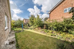 Photo 13- click for photo gallery